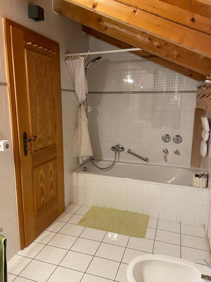 Dachgeschosswohnung Mit Traumhaftem Zugspitzblick Bei Garmisch Farchant Dış mekan fotoğraf